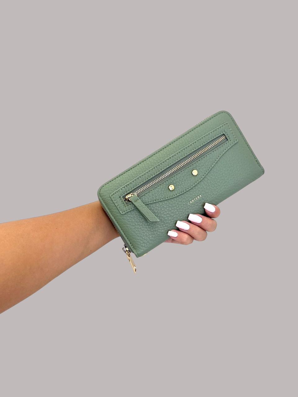 Sophisticated wallet