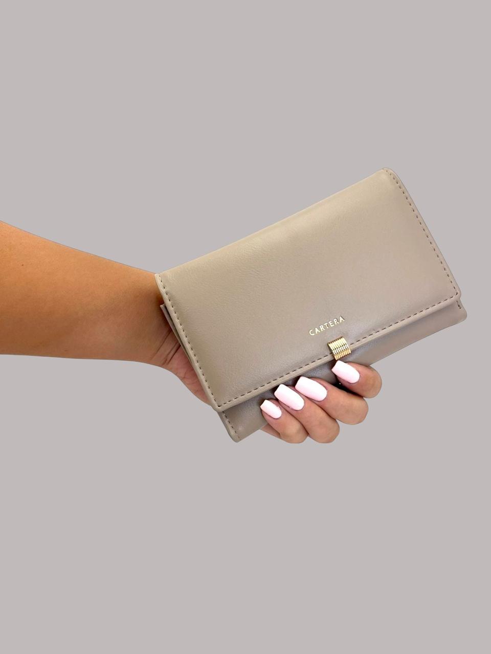Chic wallet