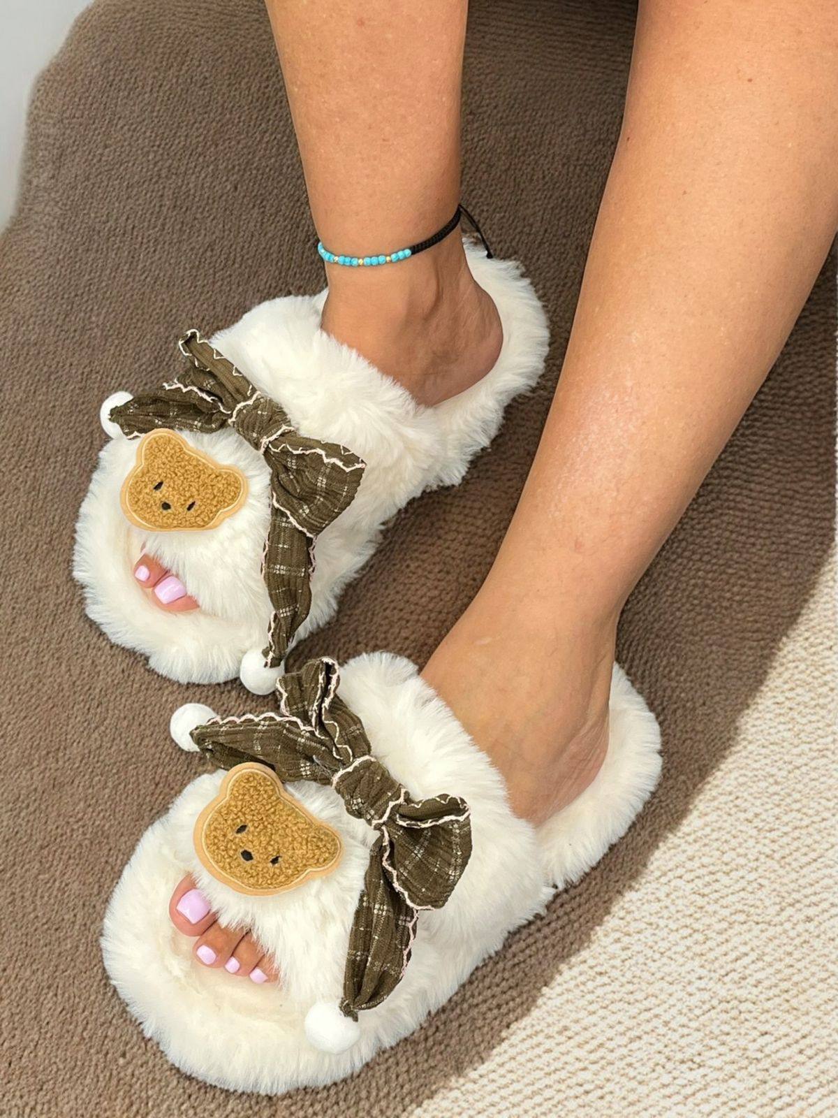 Teddy and bow Slipper