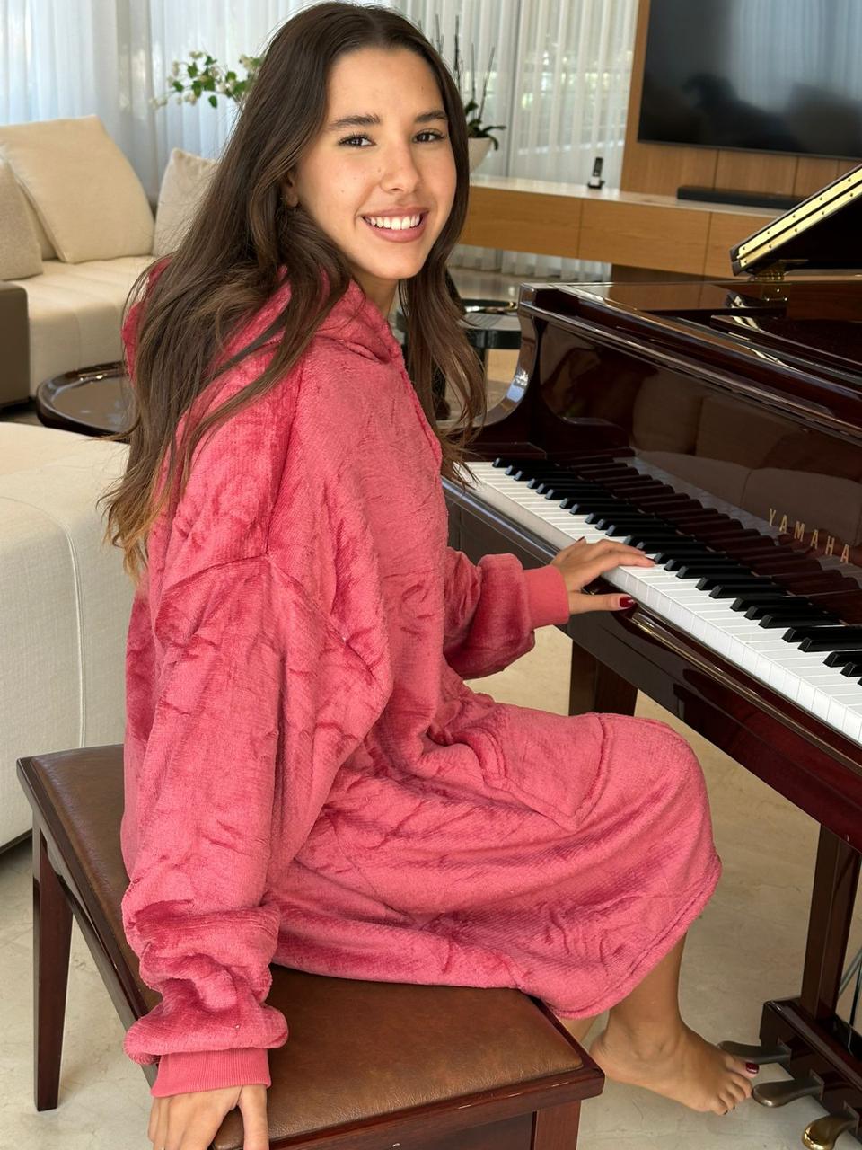 Red Hooded blanket w zipper