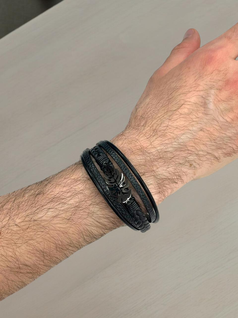 Leaf Design Braided Leather Bracelet 2