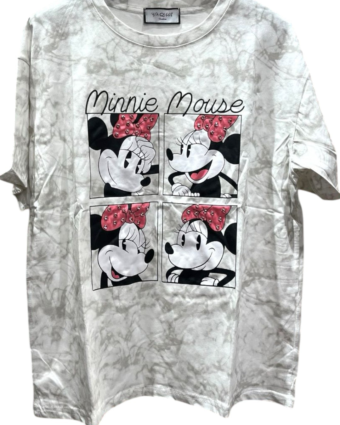 Oversized 4-Framed Minnie Mouse T-Shirt