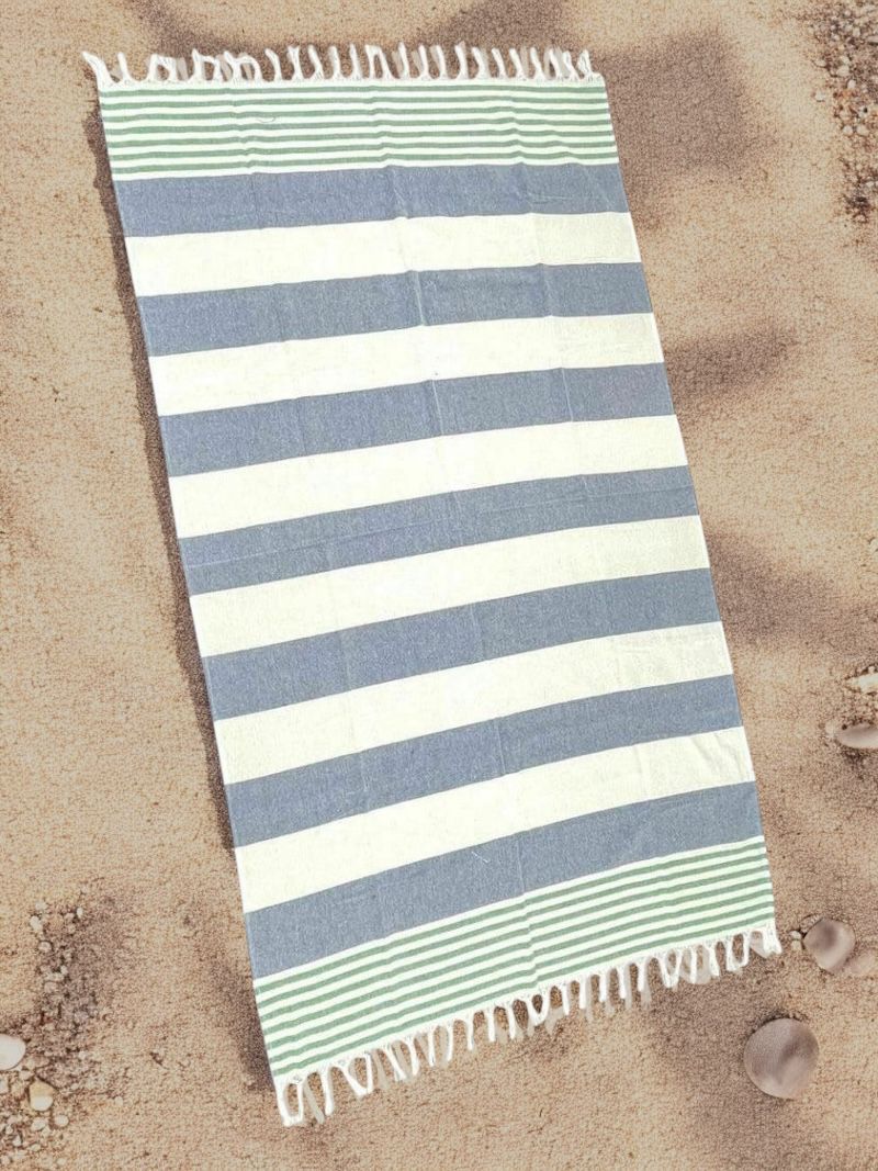 Thick stipped beach towel