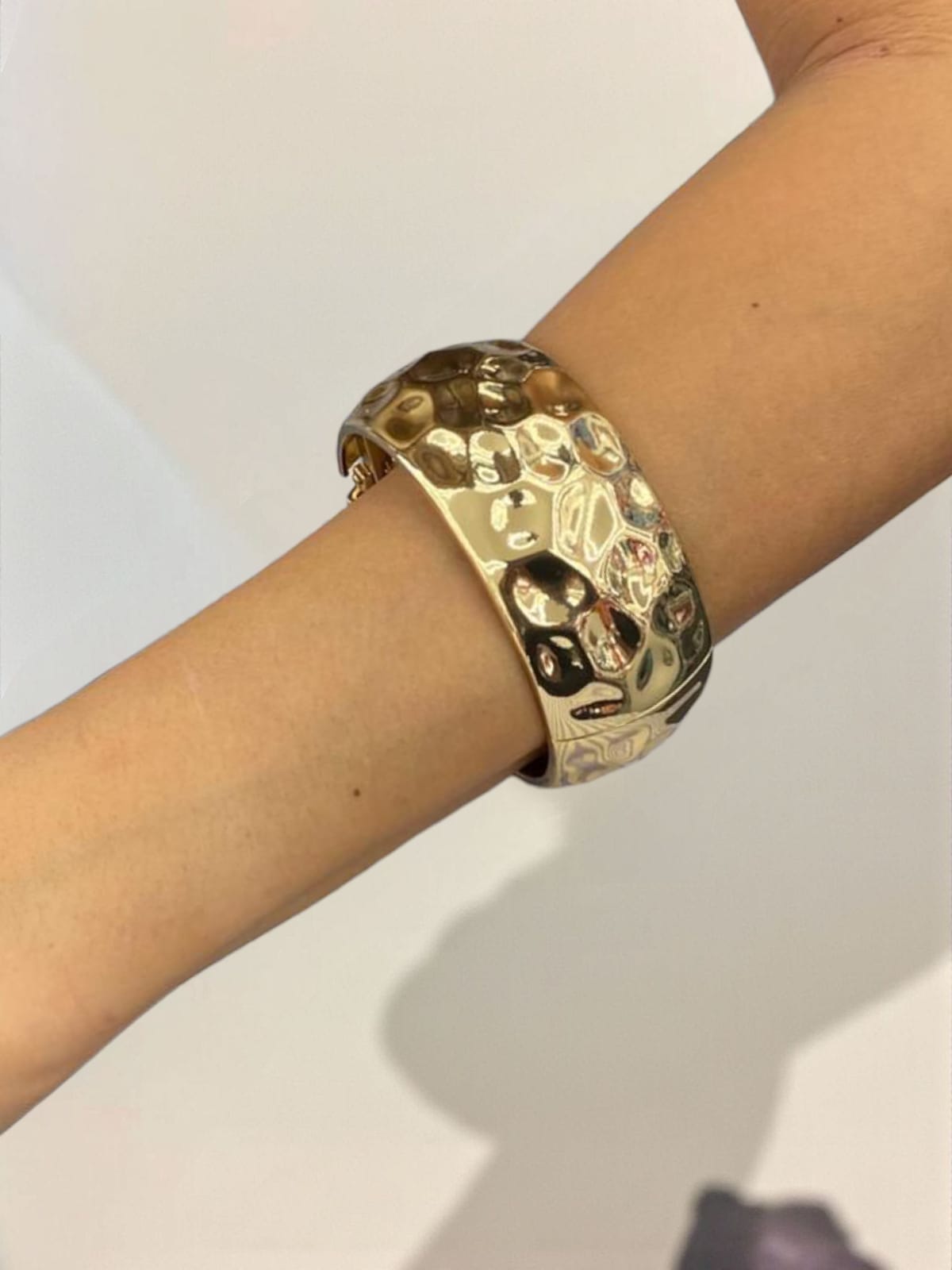 Chunky Elegant Bracelet