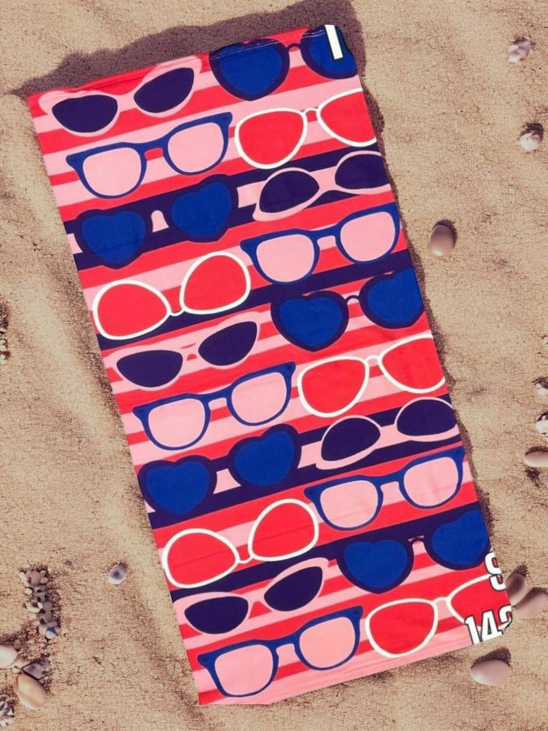 Sunglasses towel
