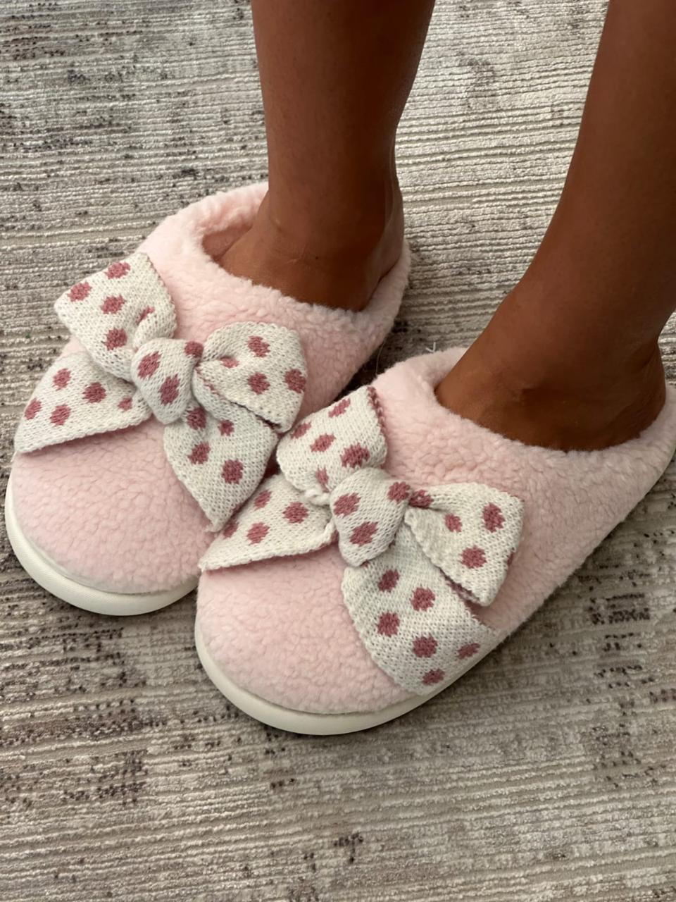 Pink bow slippers