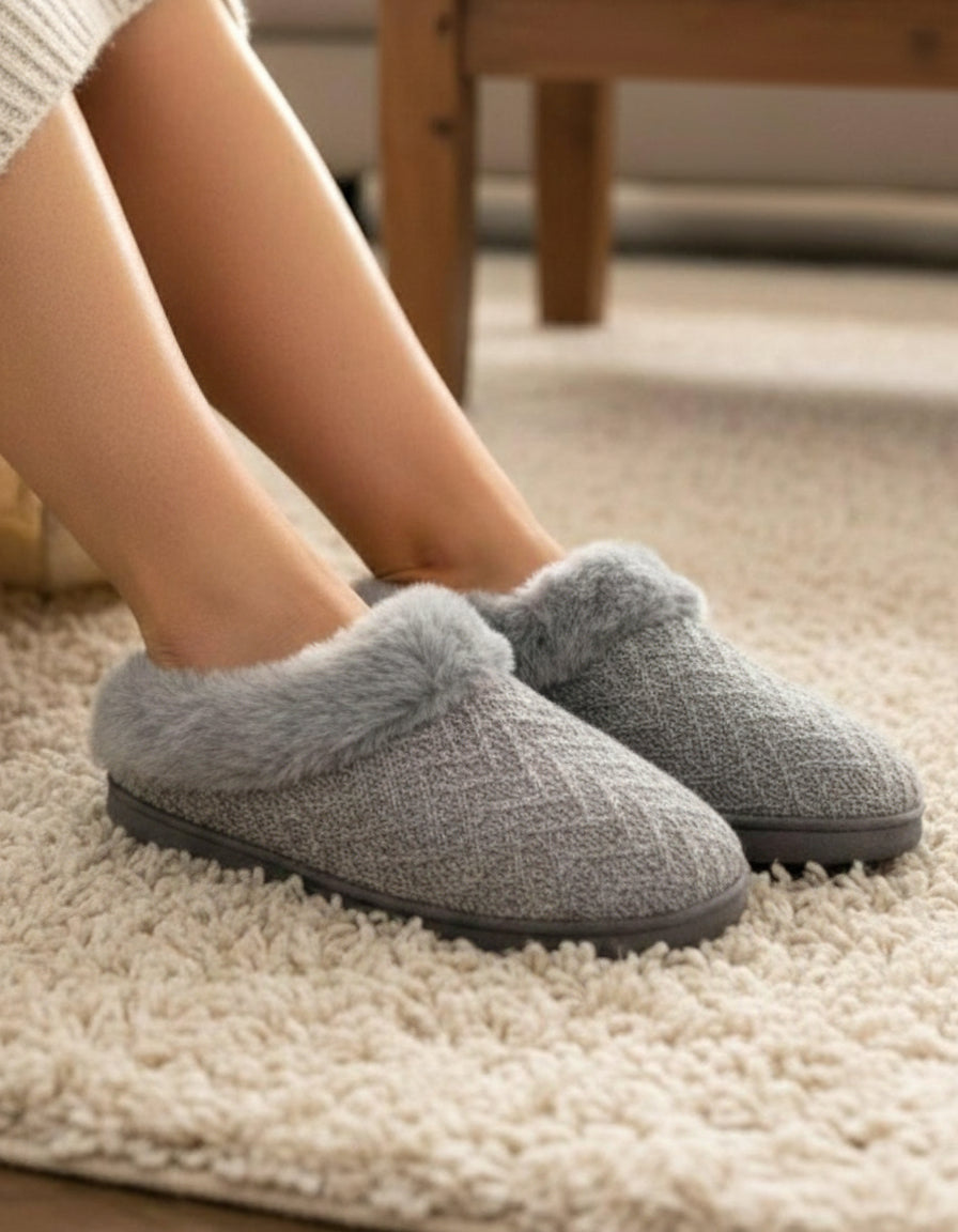 Women’s Cozy Slippers