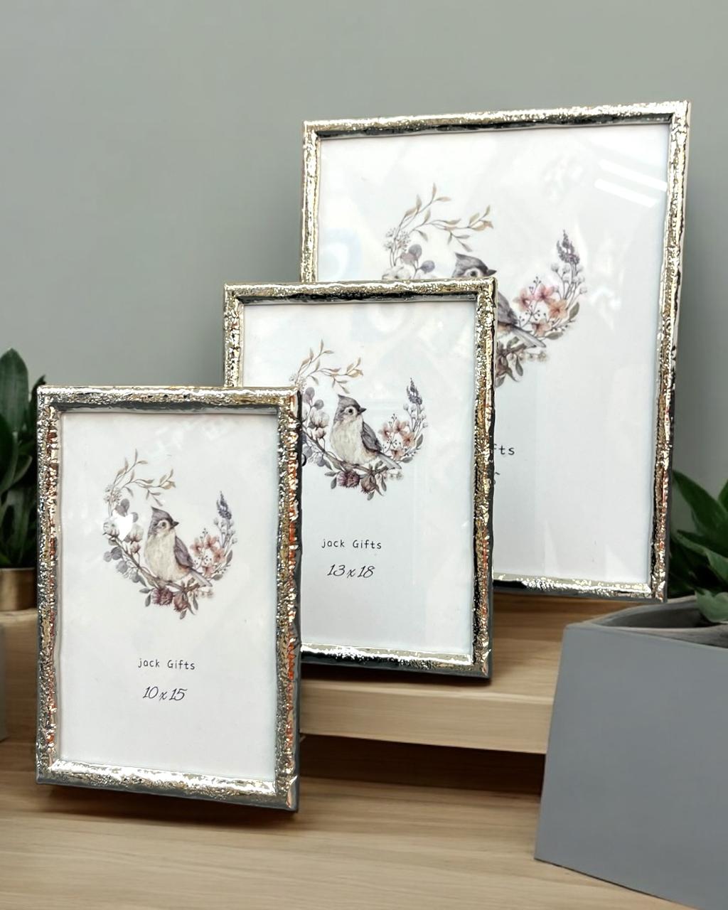 Chic photo frame