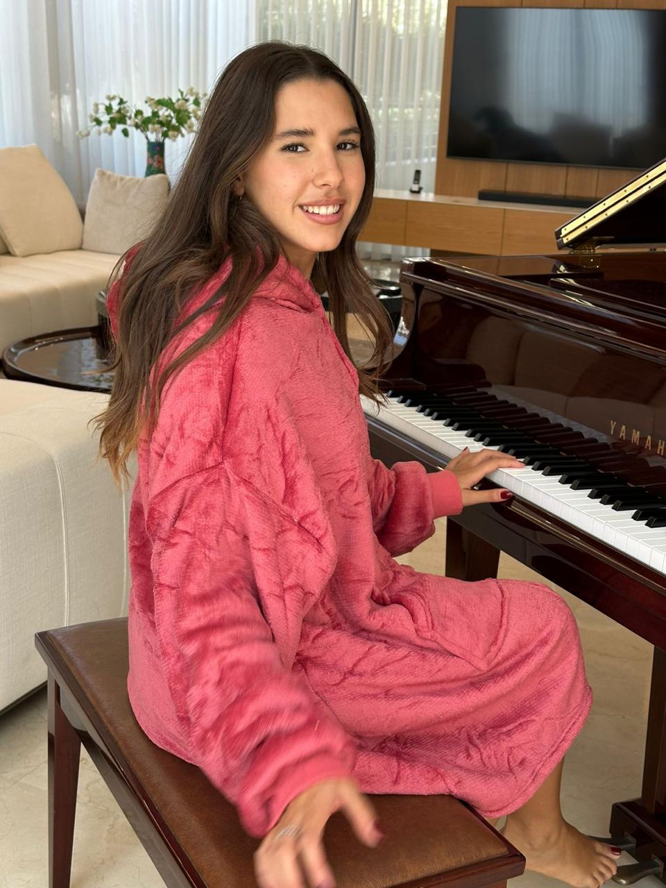 Red Hooded blanket w zipper