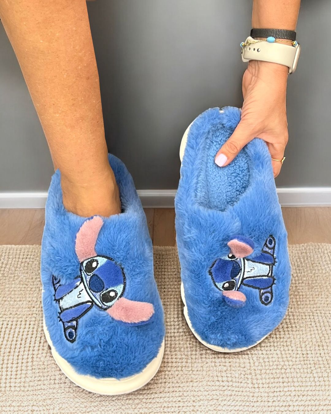 Dark-Blue Stitch Slippers