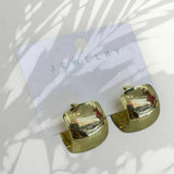 Mini hoop earring