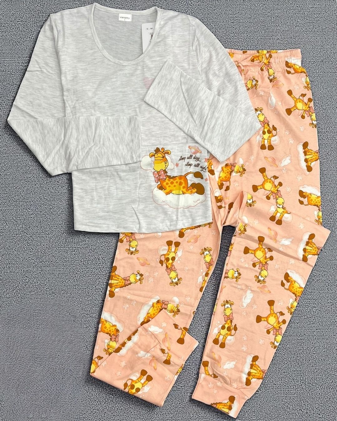 Giraffe PJ