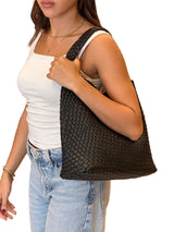 Elegant Woven Shoulder Bag