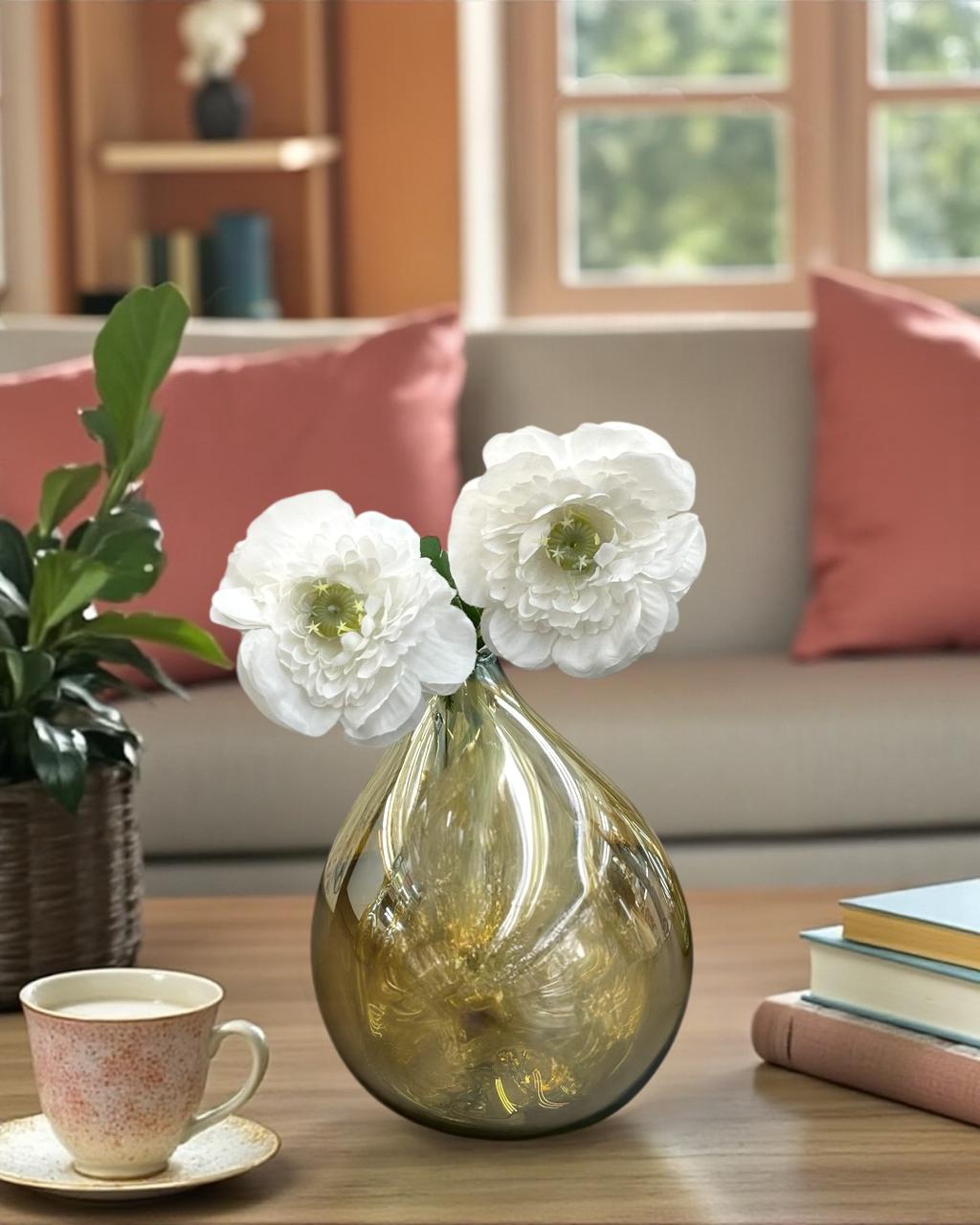 Chic Vase (small)