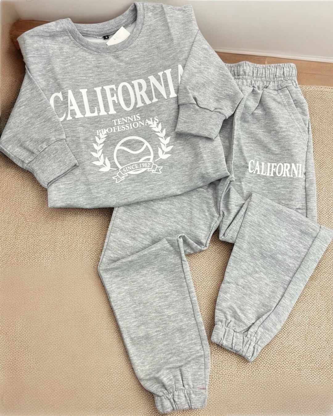 California Jogging Set