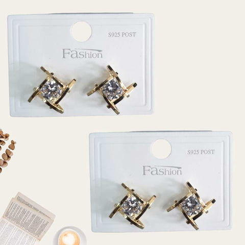 Simple Tilted Rhombus Shaped Earring 