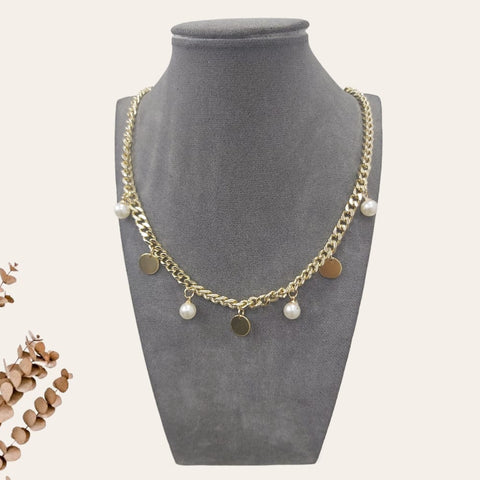 Pearl and Circular Gold Chain Necklace