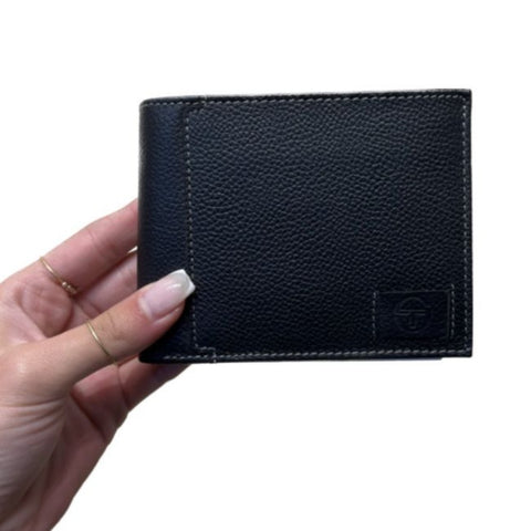 The Classic Black Leather Wallet 10