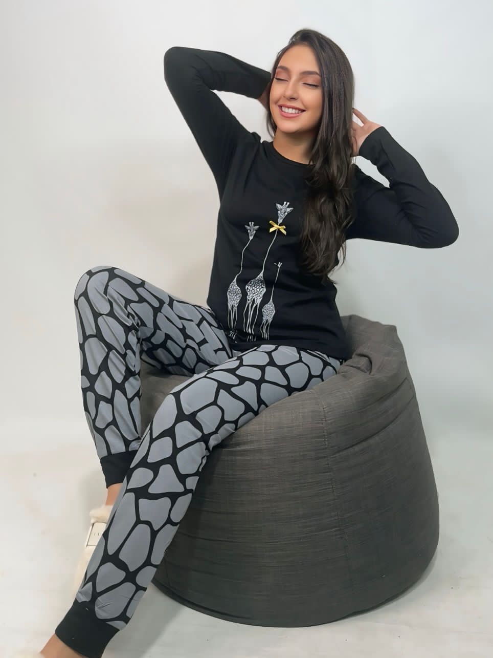Giraffe PJ