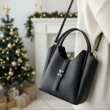 Sophisticated handbag