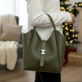 Sophisticated handbag