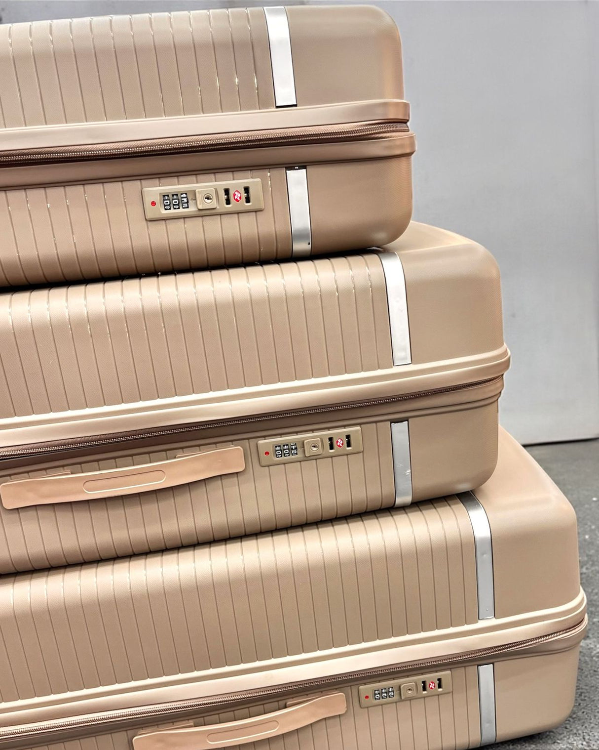 Beige 4-Piece Luggage Set