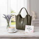 Sophisticated handbag