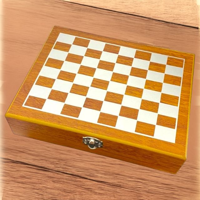 Chess & Drinking Set