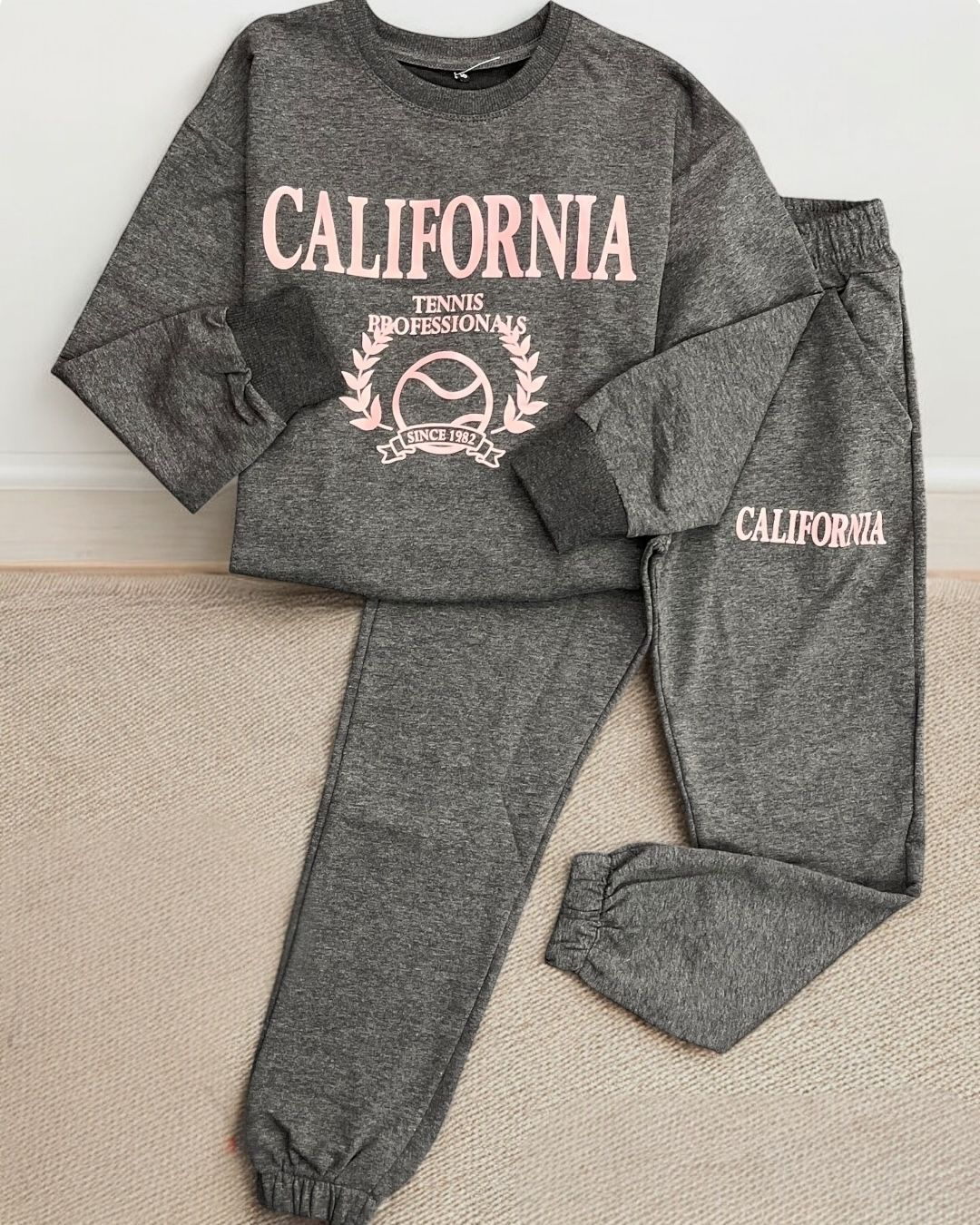 California Jogging Set
