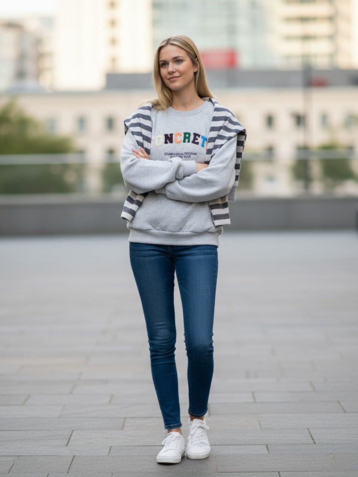 Toncrete sweatshirt + Shoulder Scarf