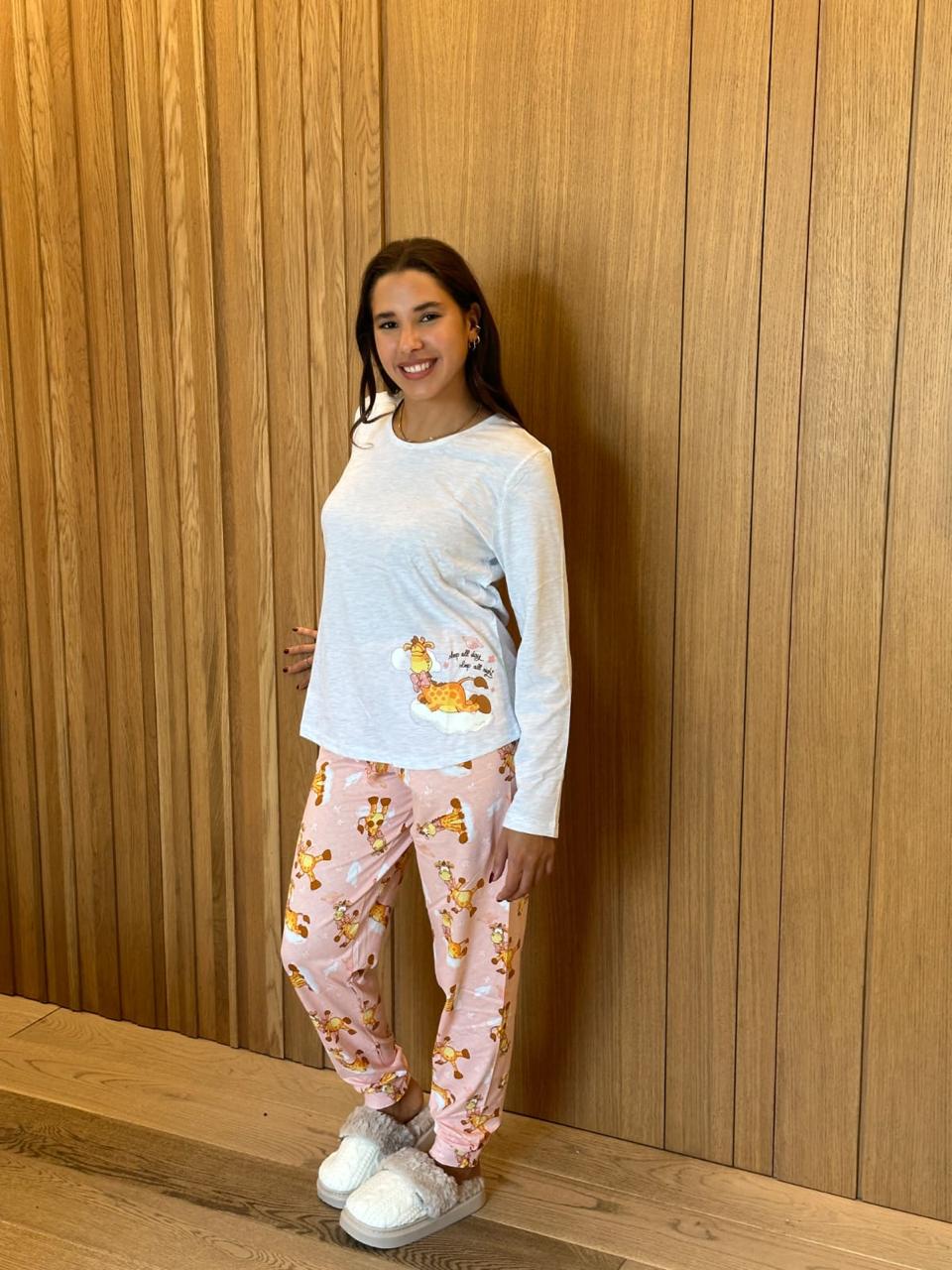 Giraffe PJ