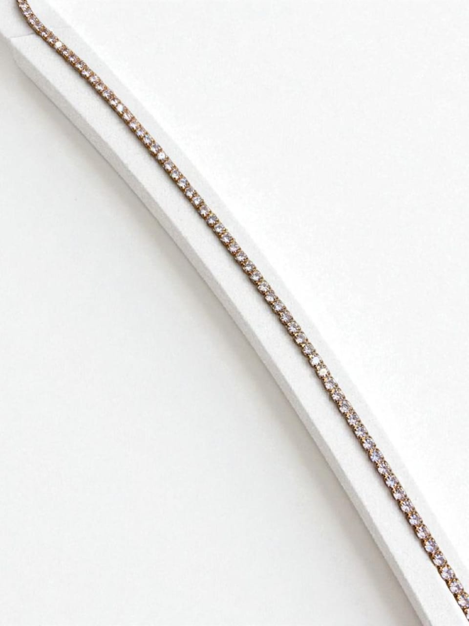 Gold stones anklet