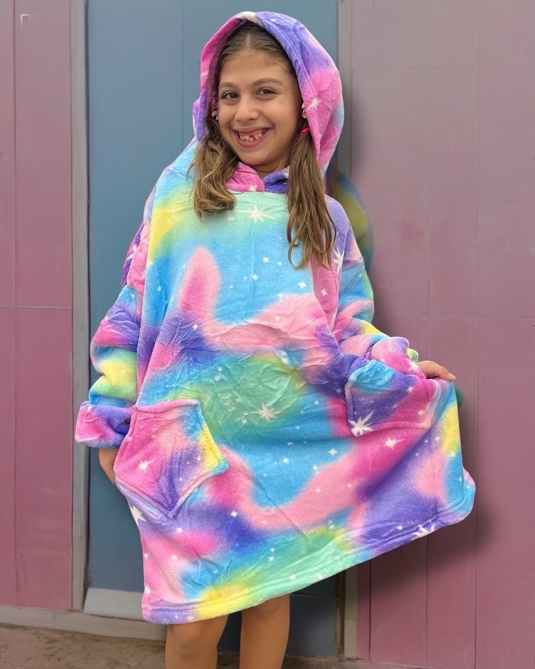 Tie-Dye Hooded Blanket
