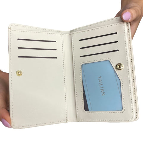 A82 Modern Wallet