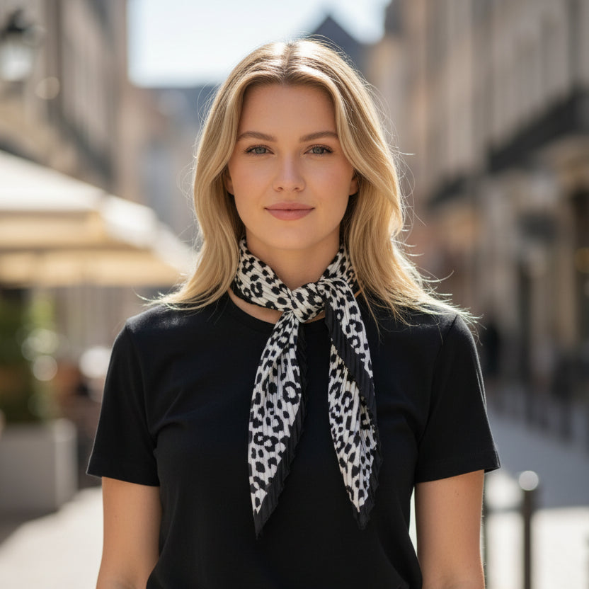 Leopard Print Foulard